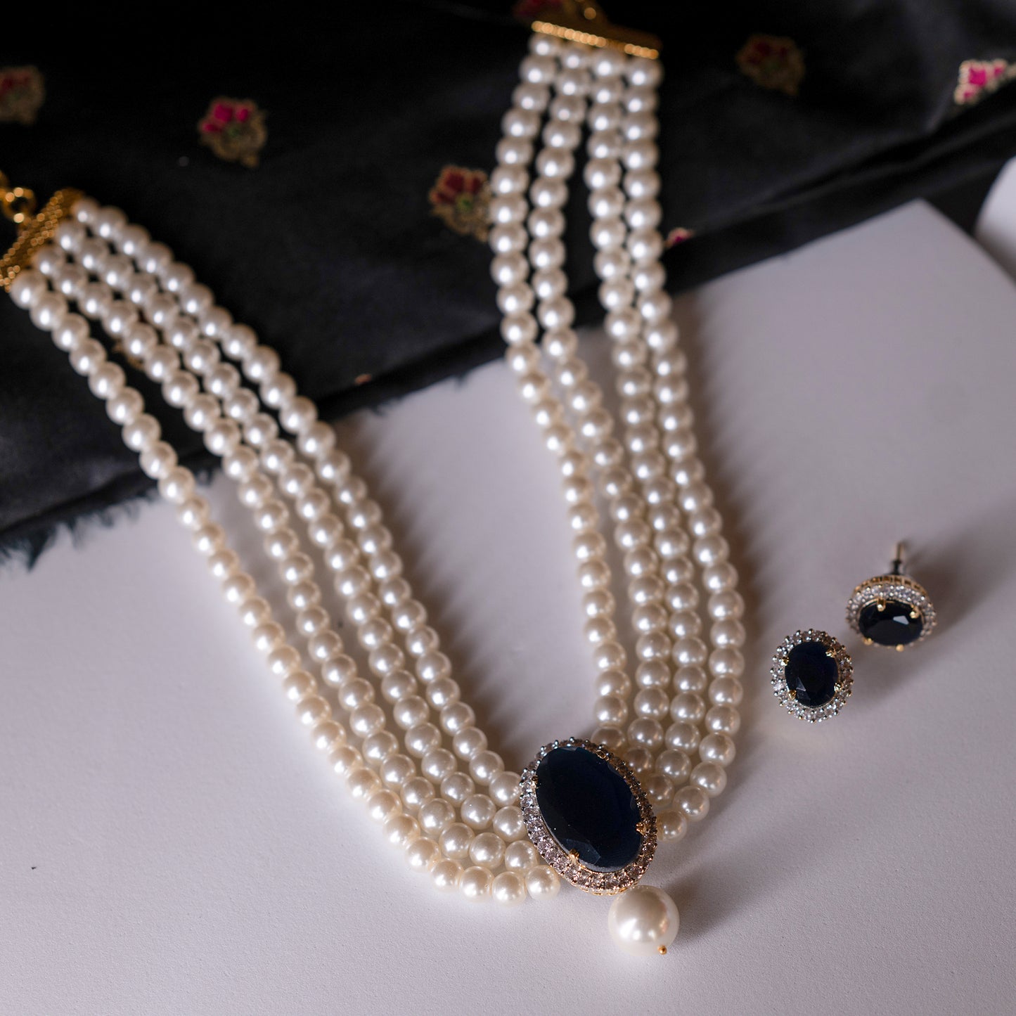 SHOP THE LOOK BY KAJOL- PEARL CHOKER
