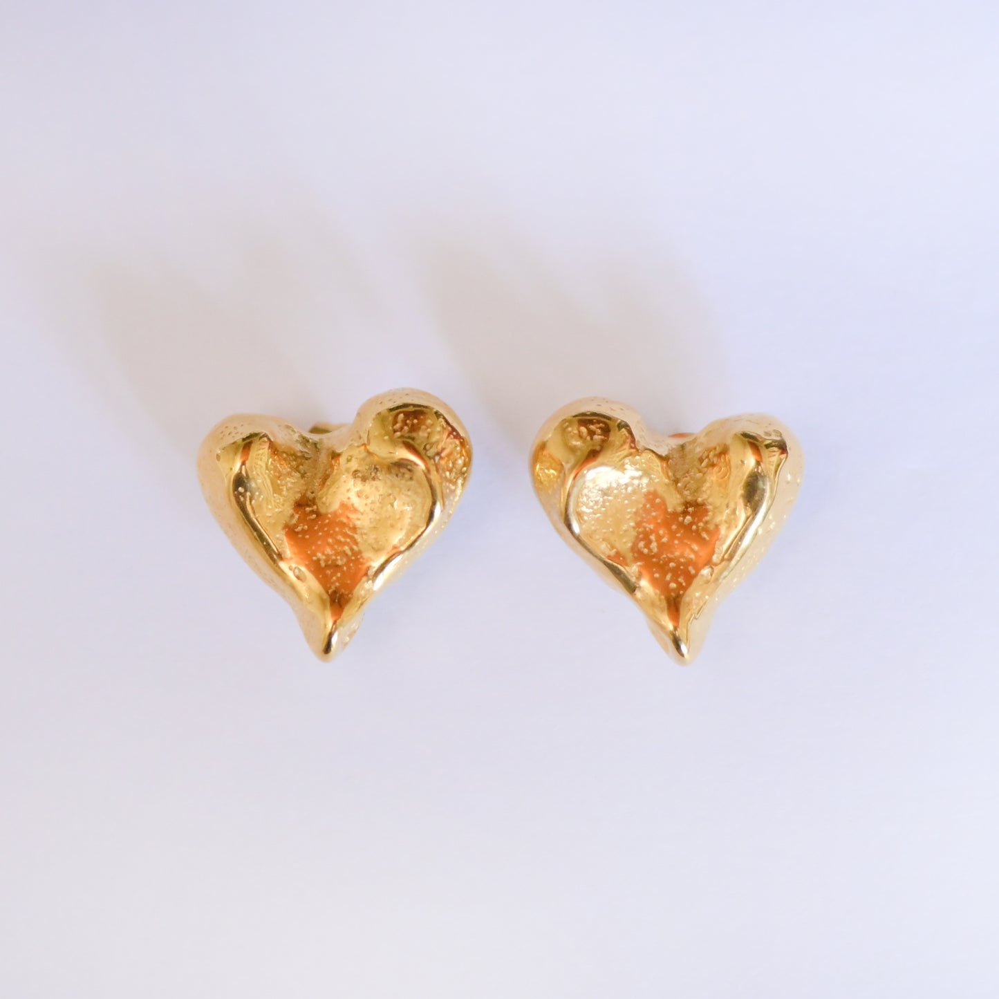 Sleek Studs