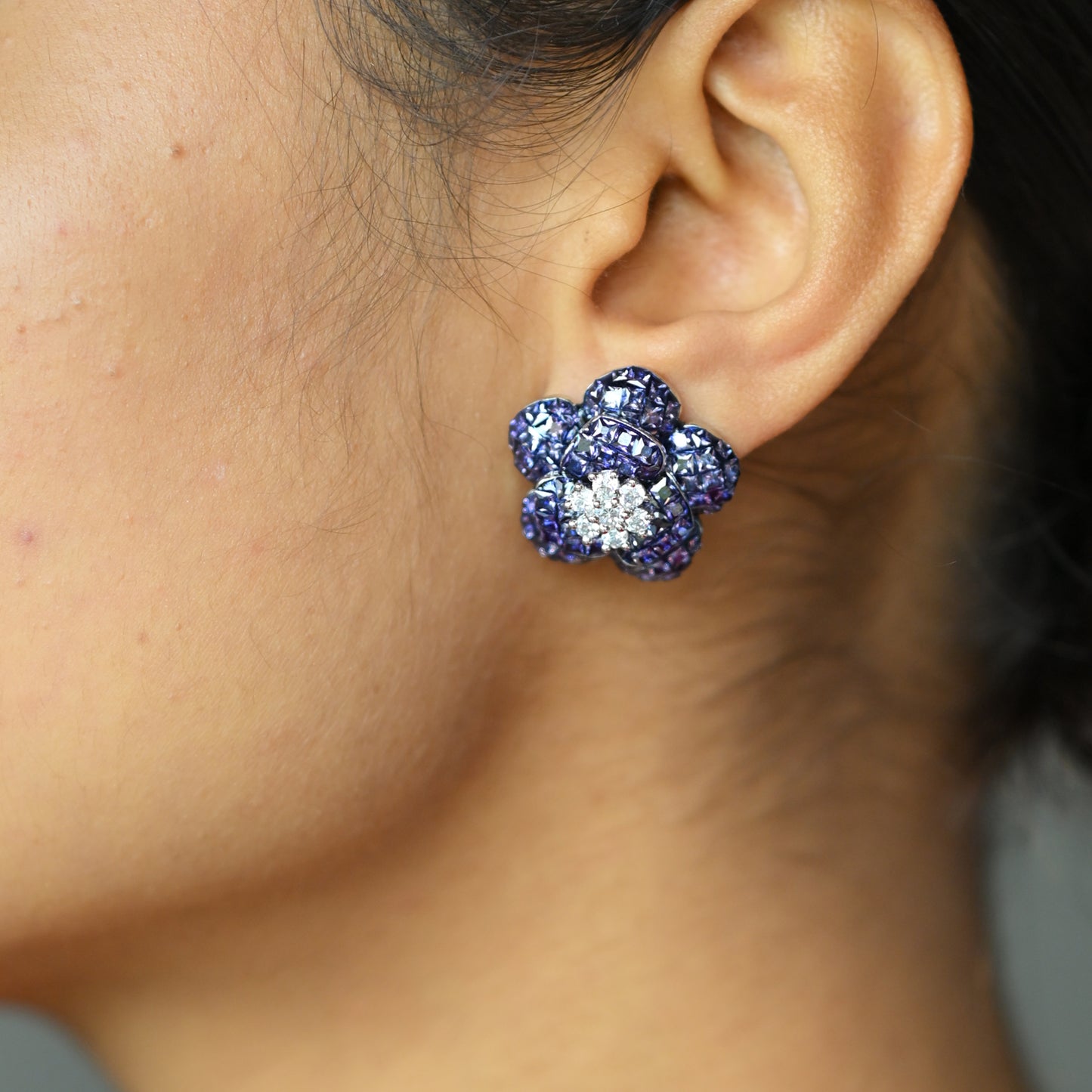 Valentine Studs