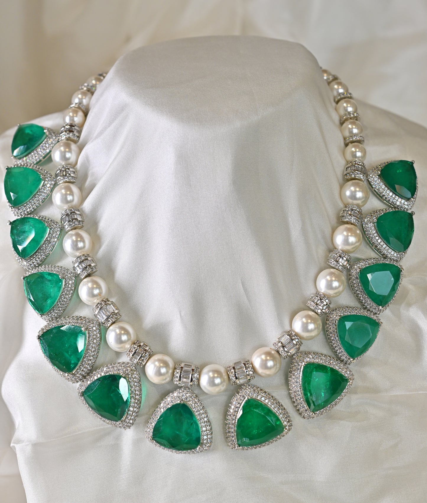Auréa Emerald Set