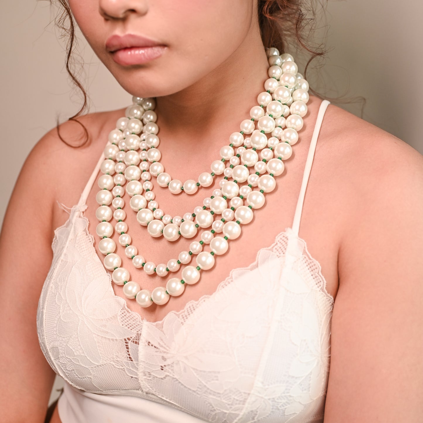 Luna Classic Pearl Necklace