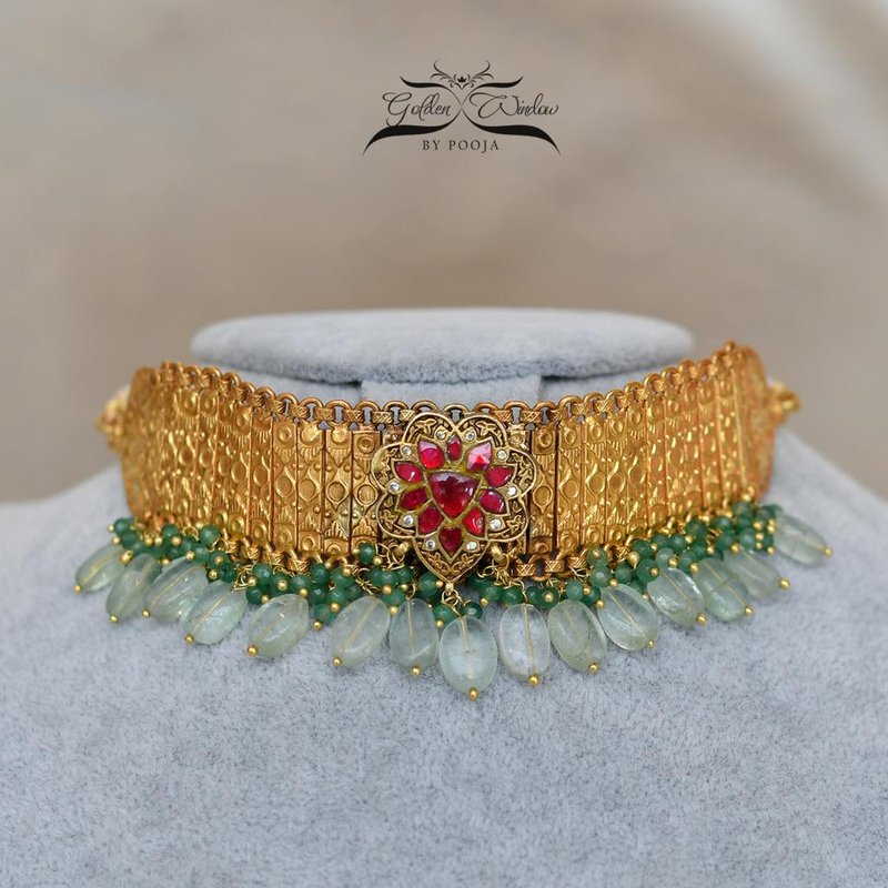 Choker Necklace