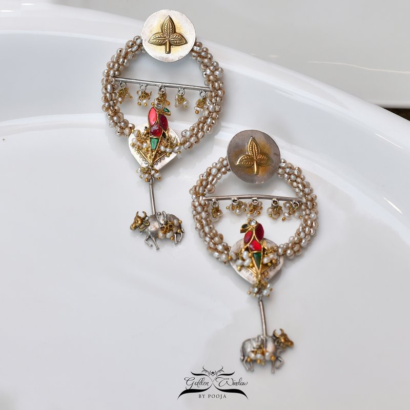 Cow Motif Pearl Drop Earring