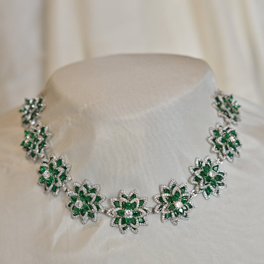 Zarina Green Blossom Necklace Set