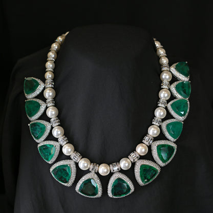 Auréa Emerald Set