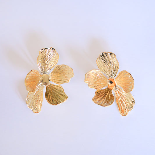 Anti tarnish Gold Flower Earrings