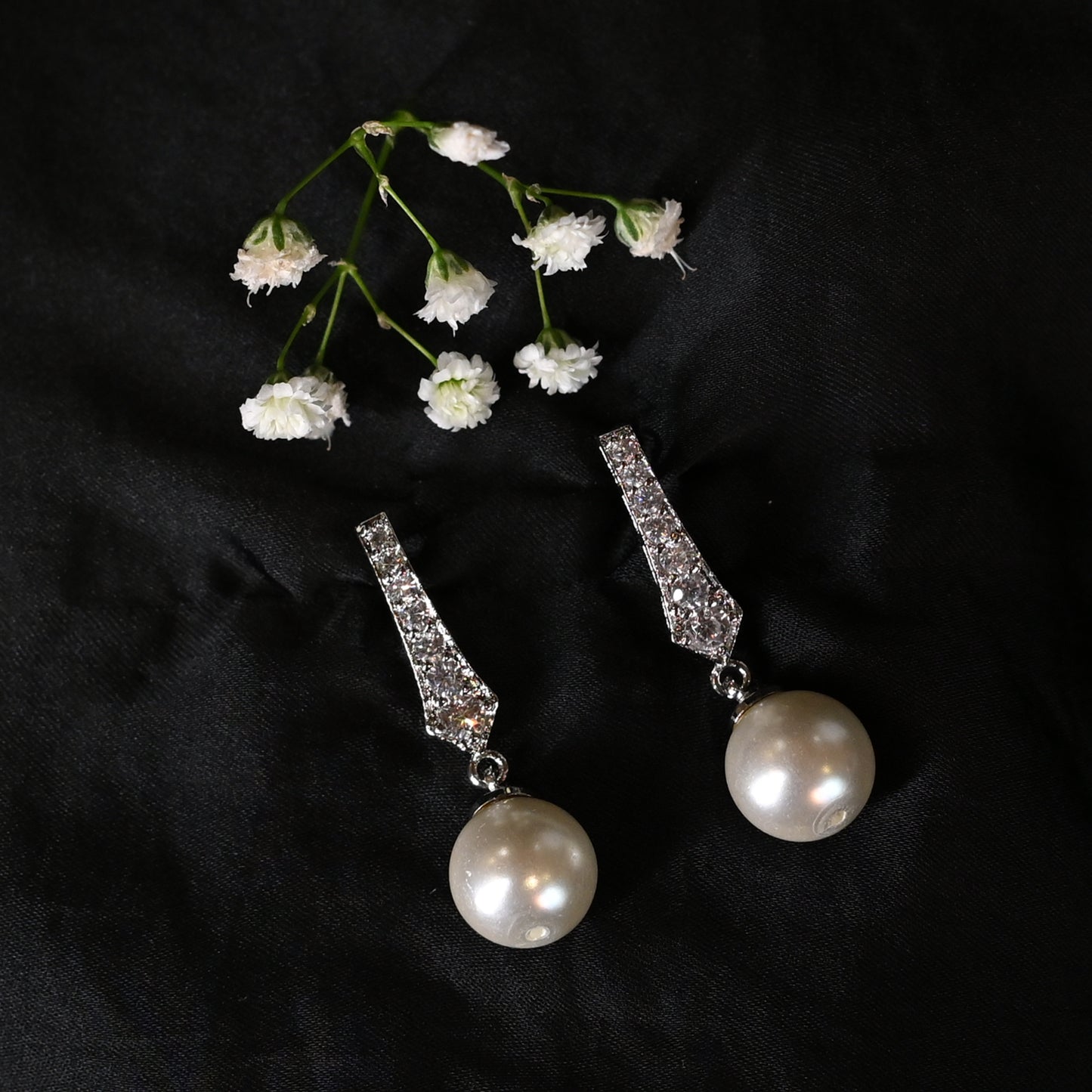 Pearl Diamond Layered Choker Set