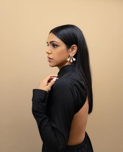 Classic Pearl Earrings